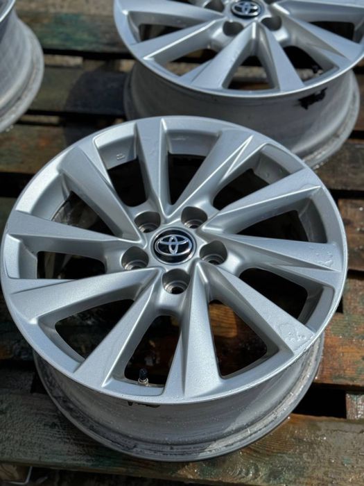 Диски toyota r17 оригінал