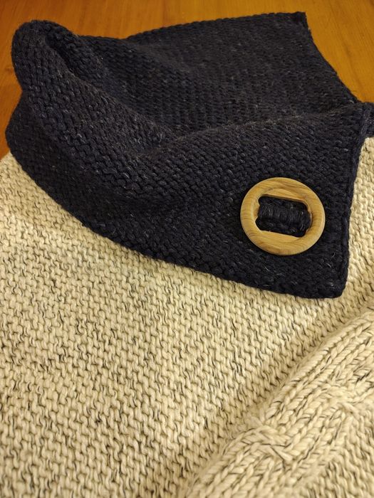 Dziergane Poncho Wełniane. Handmade. Unikat