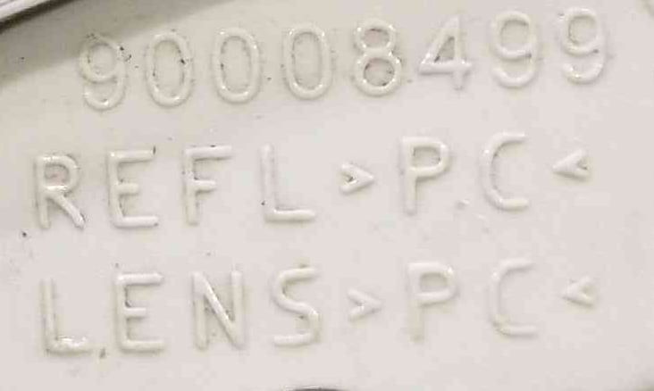 Farol Nevoeiro Frente Esquerdo 90008499 - TOYOTA AURIS