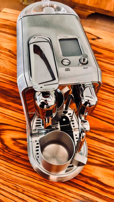 Nespresso Creatista Plus J520