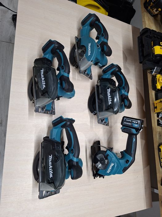 Makita DCS 552  акумуляторна паркетка по металу  Макіта