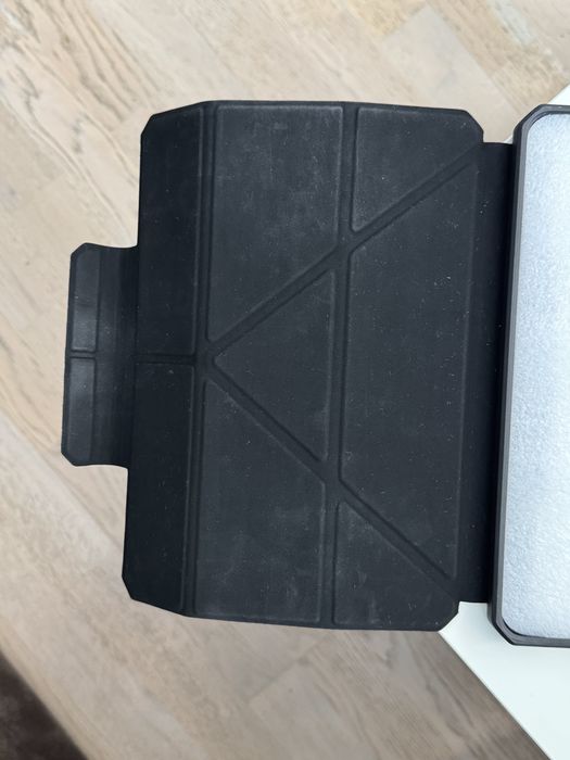 Чохол до планшета UAG iPad Air 11