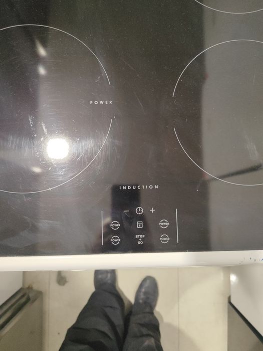 Індукційна піч Elecktrolux  EL113321-HV з Європи