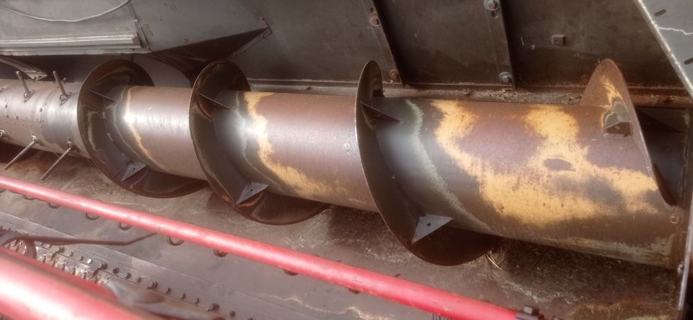 Комбайн зернозбиральний Dronningborg 7500