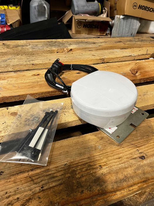 Antena GNSS GPS Kuhn Rauch Axis