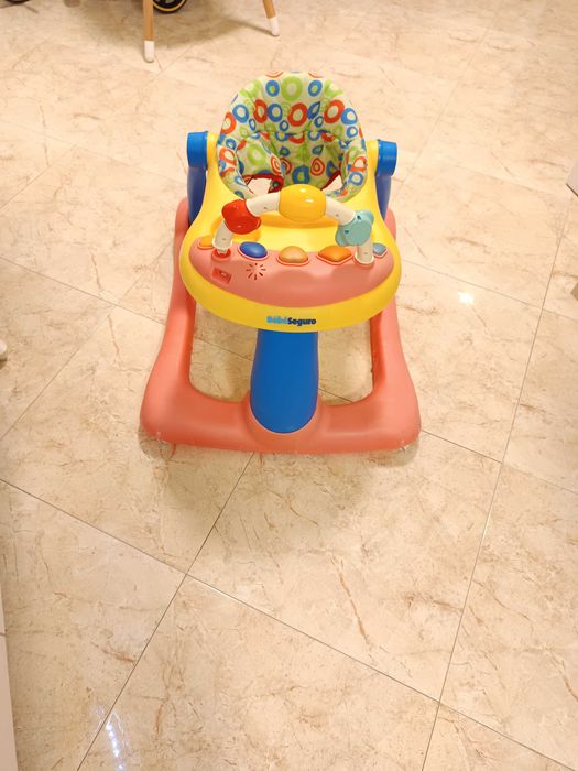 Andarilho de bebe