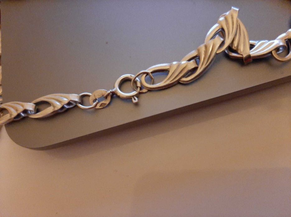 Stary srebrny naszyjnik