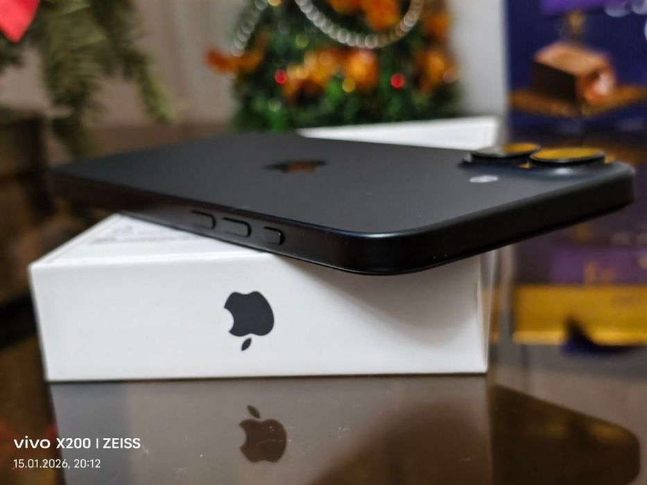 iPhone 16 Plus в отличном состоянии