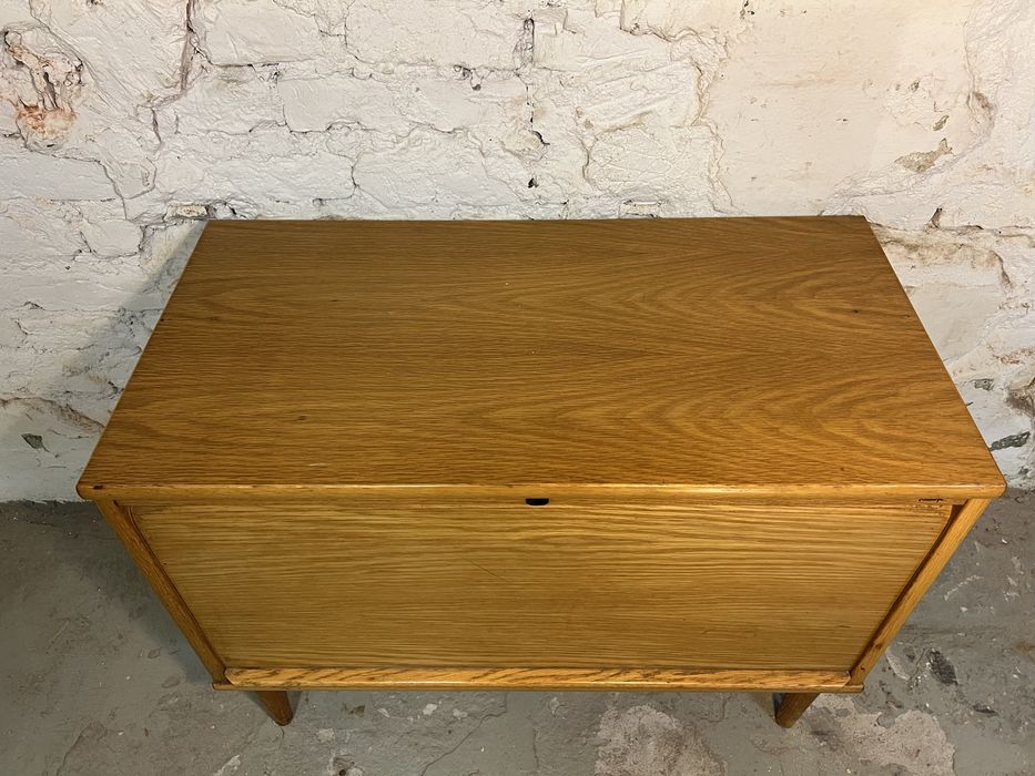 Szwedzka komoda nie ikea szafka na winyle harmonijkowa vintage retro