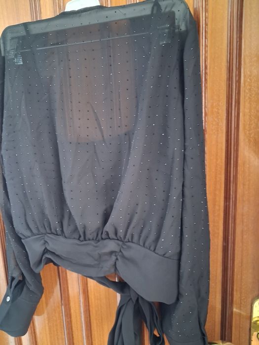 Blusa com laco para eventos