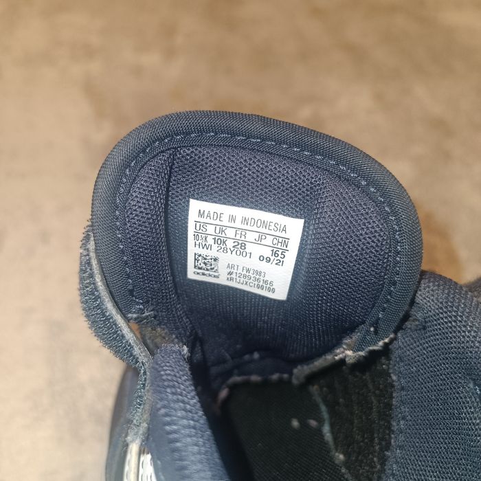 Дитячі кросівки Adidas 28 розмір