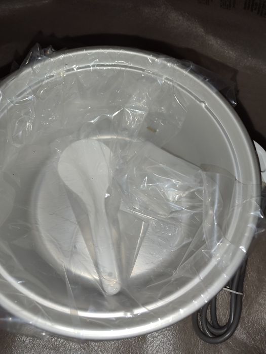 Электрическая мультиварка Preethi Glitter, 4.4 литра, с одной кастрюле