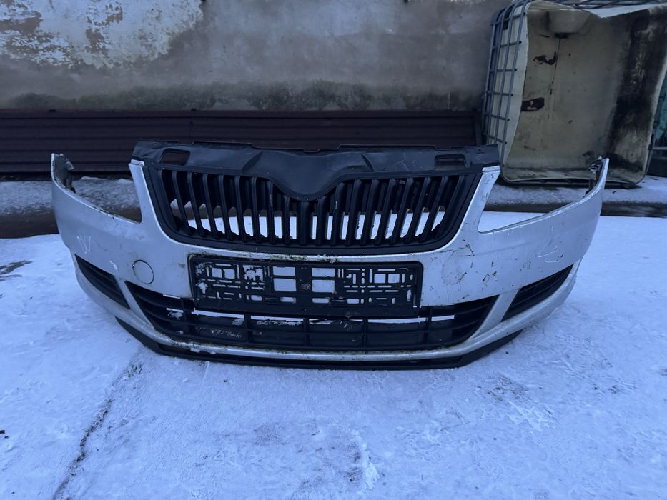 Передній бампер skoda fabia шкода  фабія 2