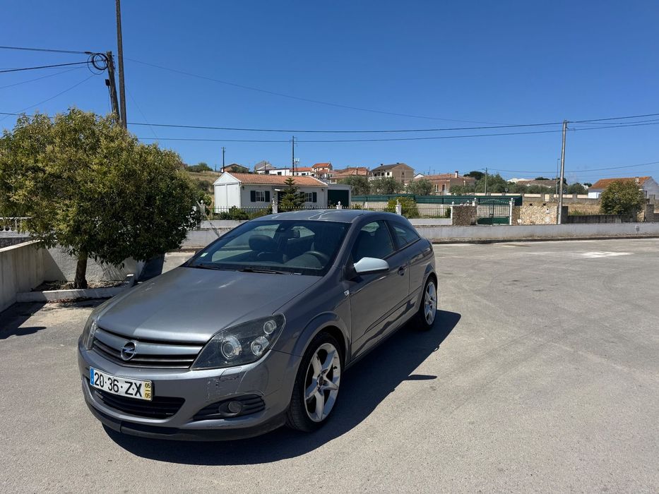 Opel Astra GTC 1.9 CDTI