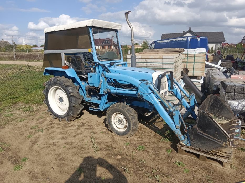 Minitraktorek ciągnik sadowniczy Mitsubishi MT2001 4x4 20KM TUR