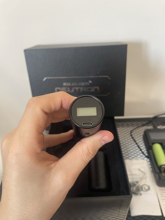 Máquina de Tatuagem Equaliser Neutron 3.5 Wireless – Como Nova