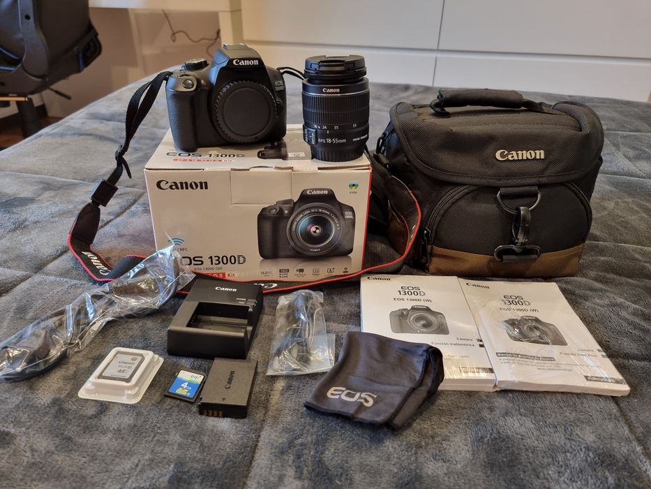 Máquina fotográfica Canon 1300d64550587357314124