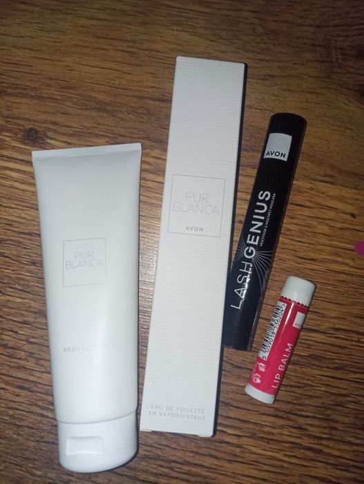 Biały zestaw pielęgnacyjny