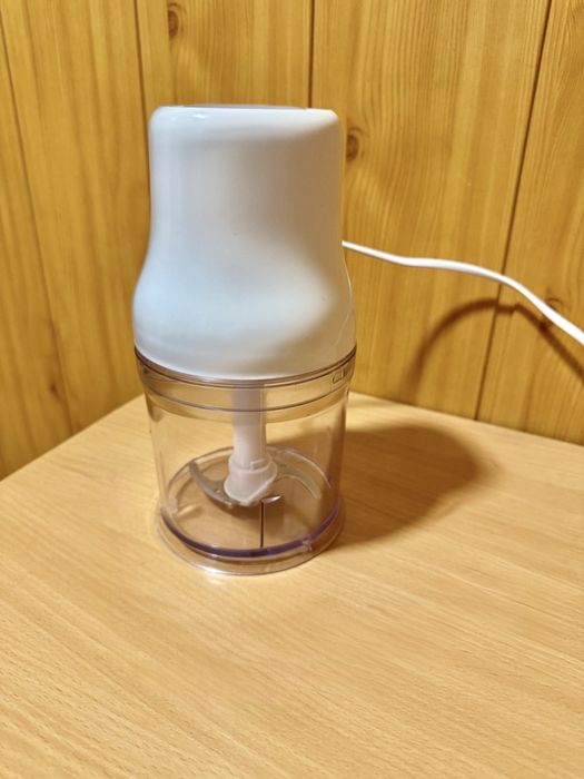 Блендер    200 W