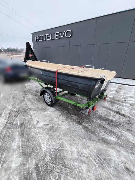 Łódź Łódka Wędkarska Remus 390