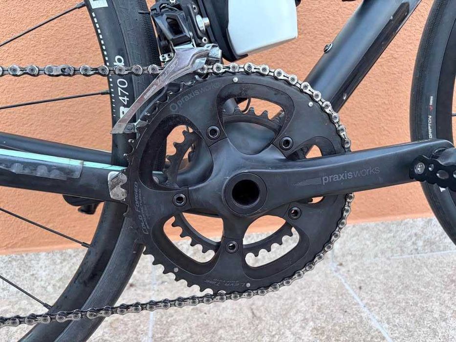Bicicleta Specialized Roubaix Sport Carbono Shimano 105