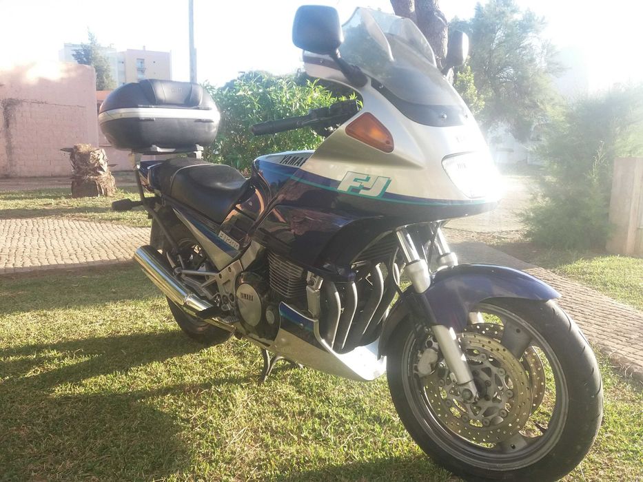 Yamaha FJ1200 – Clássica, Fiável e Muito Bem Estimada