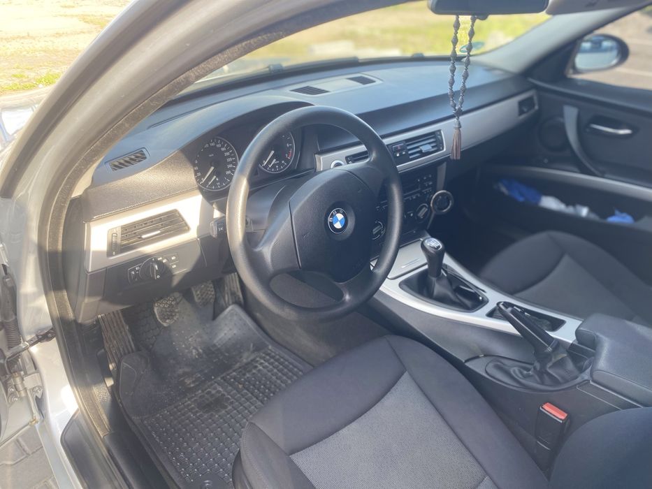 BMW e90 2.0 бенз