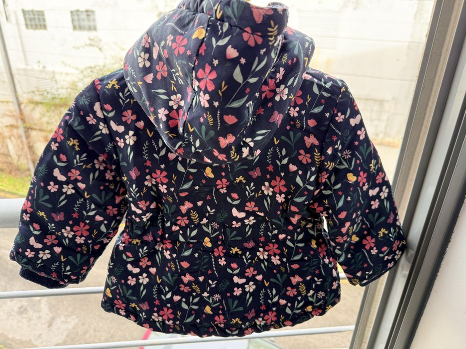 Casaco quente estampado floral