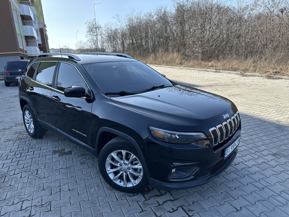 Джип Чироки 2.4 бензин