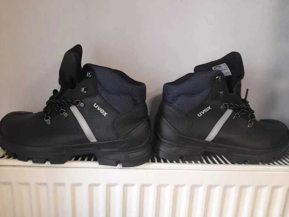 Trzewiki ochronne robocze Uvex model 65122 rozmiar 45 Nowe