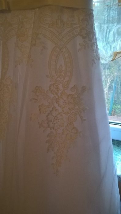 Suknia ślubna 40-42