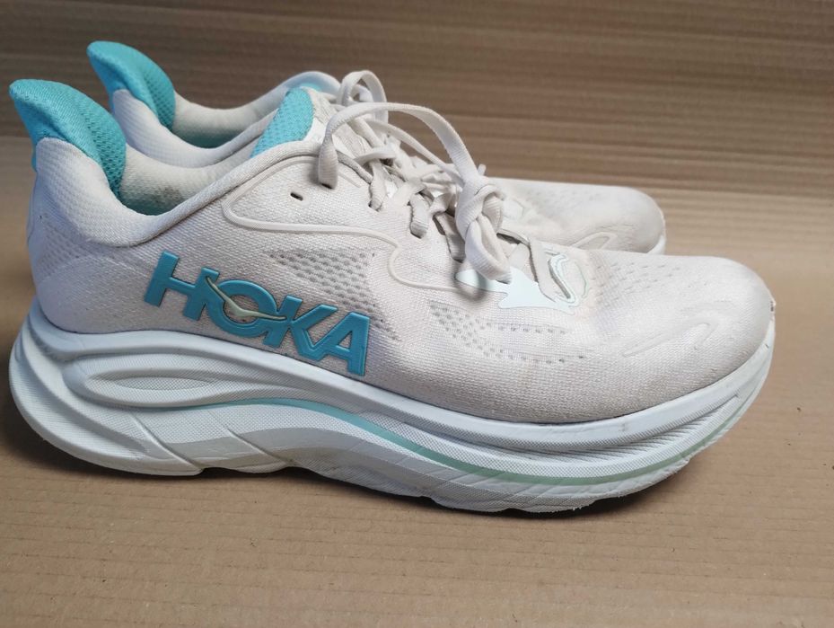 buty sportowe do biegania 42 2/3 Hoka clifton 10