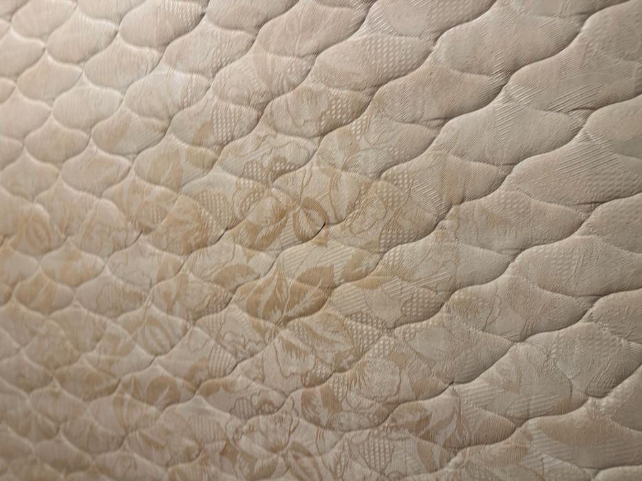 Colchoes Ortopédicos usados