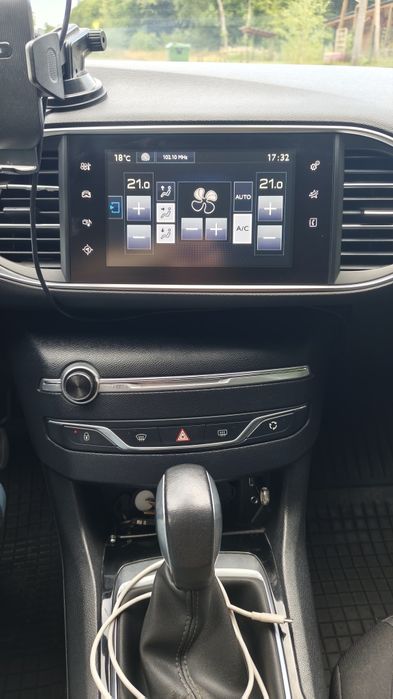 Peugeot 308 T9 продам
