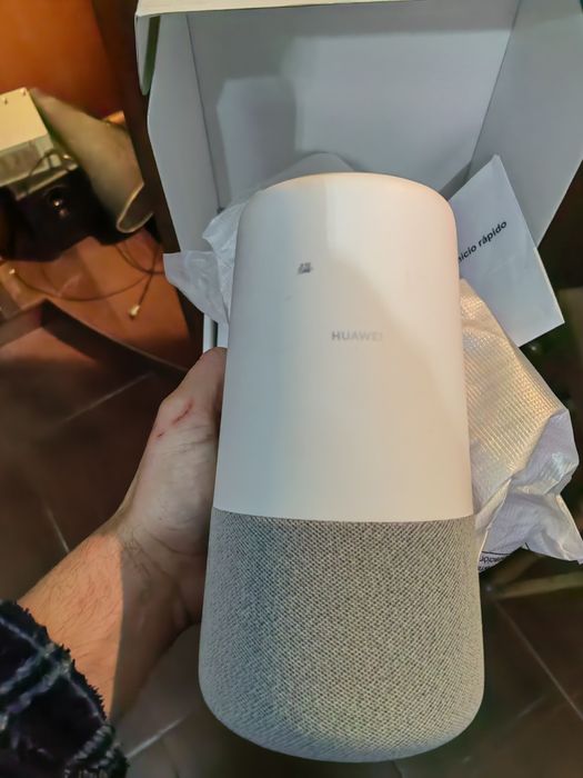 Huawei Ai cube como novo
