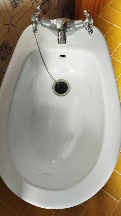 Bidé nunca foi usado