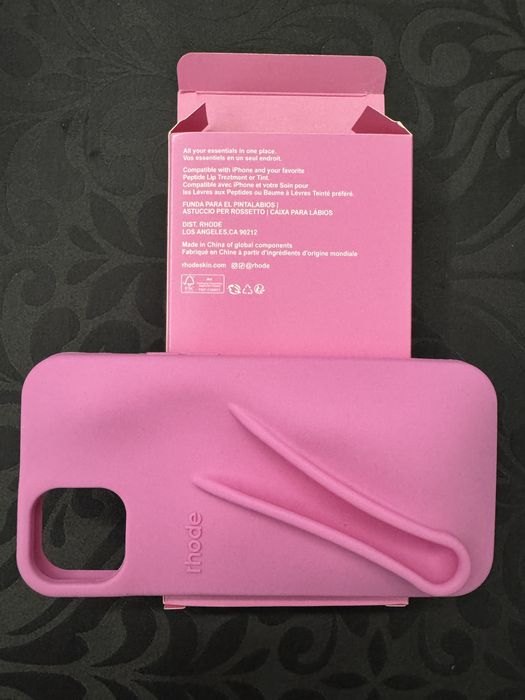 Rhode Summer iPhone Lip Case – limitowana edycja etui Iphone 15 Plus.