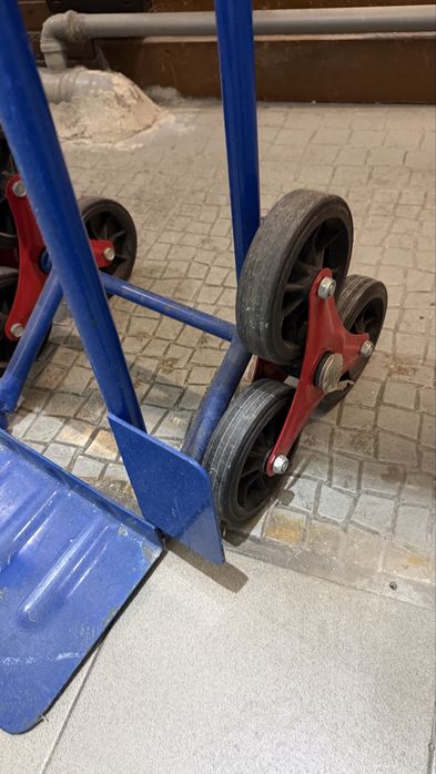 Carrinho de transporte, com 3 rodas (para subir degraus)