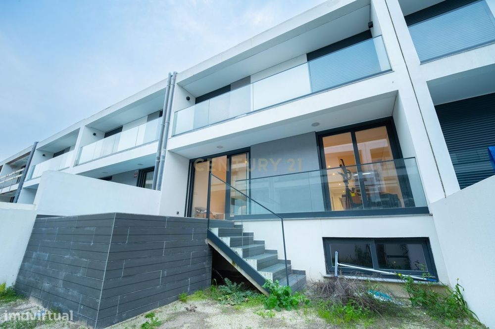 Moradia T3 em Alcochete a 20 Minutos de Lisboa