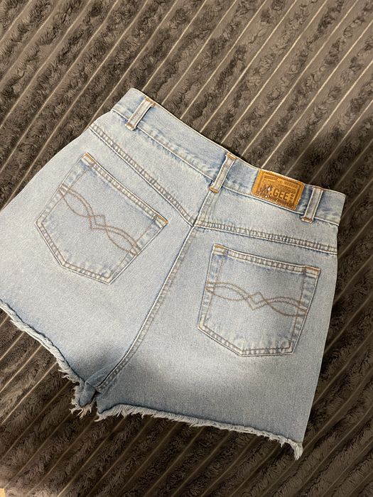 Сині джинсові шорти