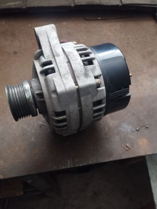 В продажі генератор на ВАЗ 2110