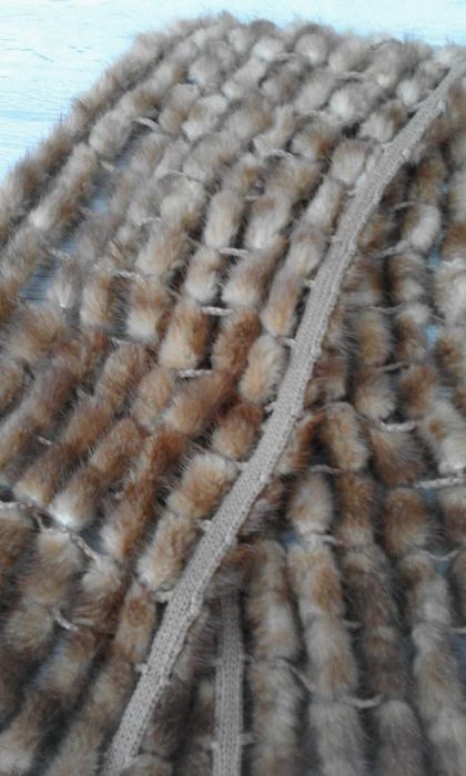 Шарф накидка из вязаной норки