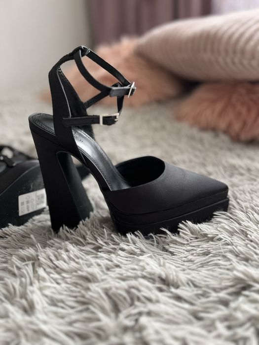 Buty na platformie satynowe Asos