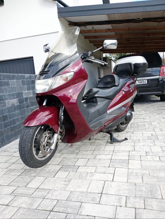 Suzuki  250 nieuszkodzony
