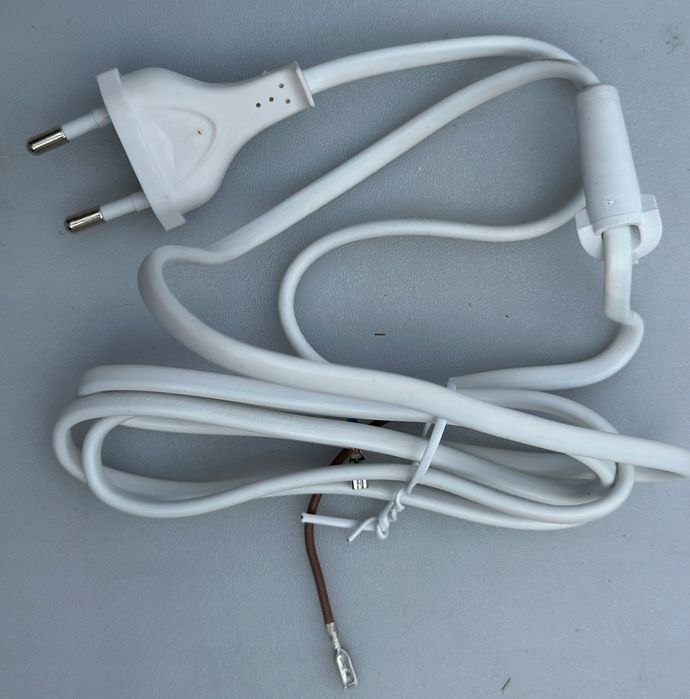 Kabel zasilający z wtyczką Bosch MFQ36470