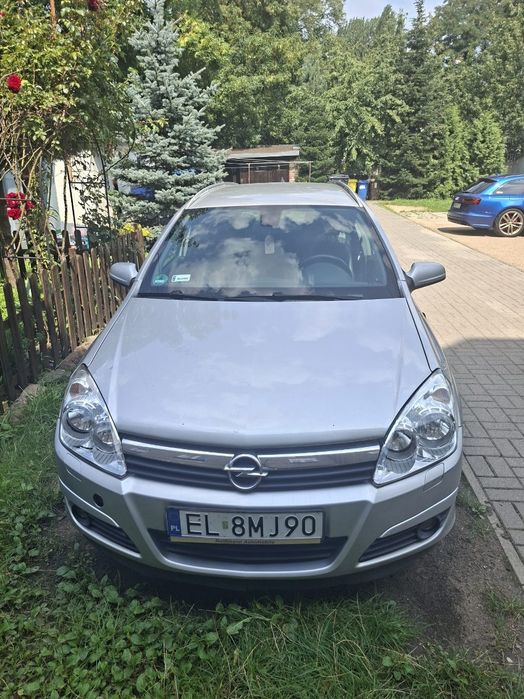 Opel Astra rocznik 2004 Bogate wyposażenie
