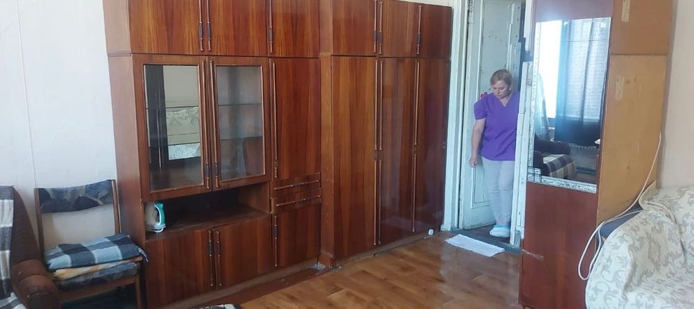 Сдам комнату в центре Днепра в коммунальной квартире от хозяина