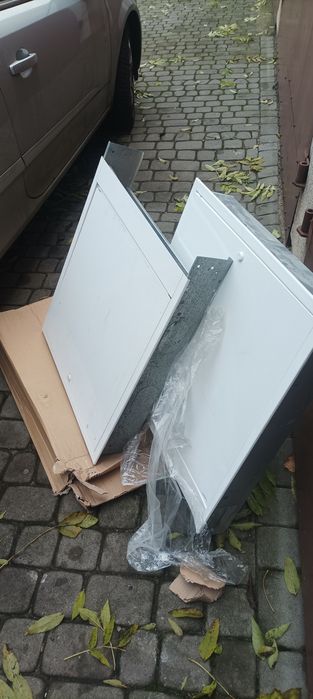 Szafka podtynkowa do ogrzewania