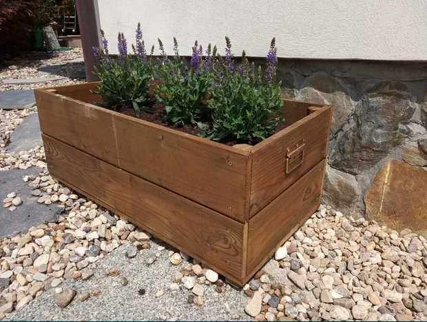 Skrzynia drewniana donica skrzynka skrzynie drewniane na kwiaty