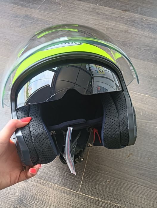 Nowy kask otwarty czarno żółty mat AWINA
